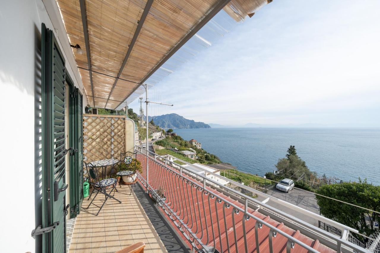 Dachi Holiday House Amalfi Eksteriør billede